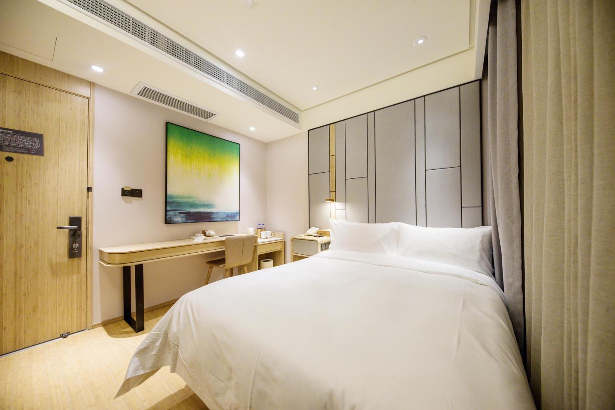 Ji Hotel Shanghai The Bund Jinling East Road Bagian luar foto